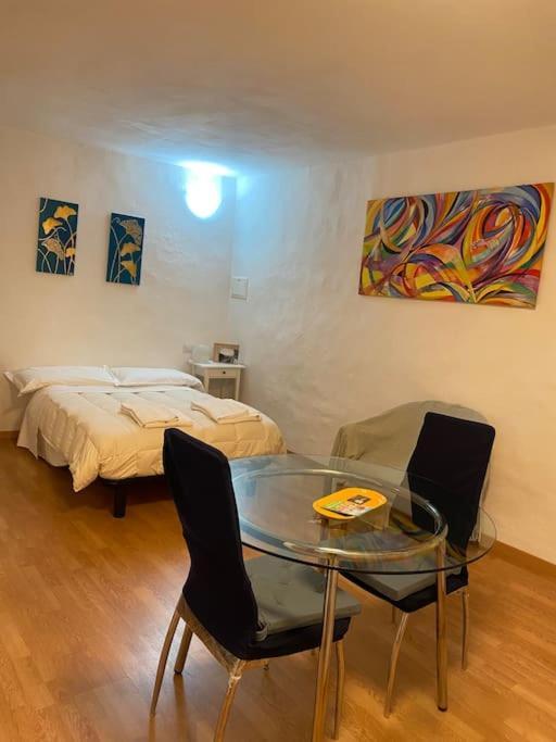 Gianfranco - City Center Apt Флоренція Екстер'єр фото